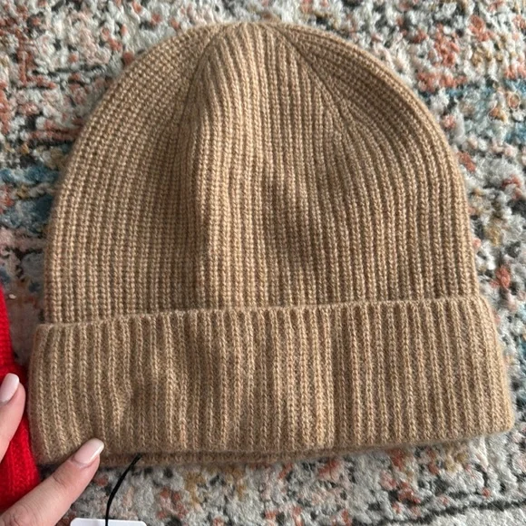 NEW- Unsubscribed Beanie Hat Bundle 100% Cashmere - Picture 7 of 10